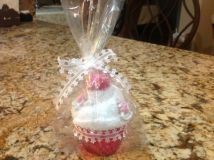 Wash Cloth Cup Cake 1.JPG