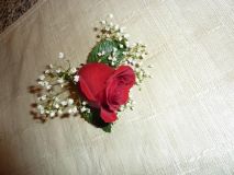 Boutonniere Live Rose 2.jpg